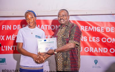 600 femmes formées aux métiers du textile reçoivent leurs équipements